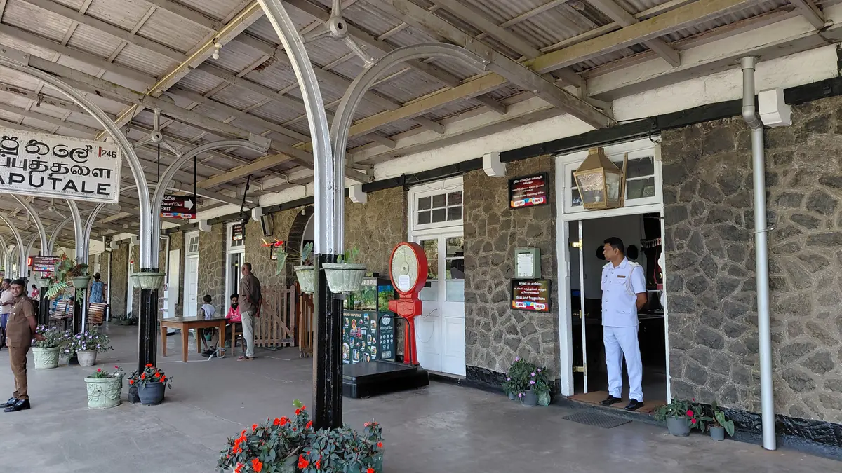 Covered platform and entrance at Haputale railway station.